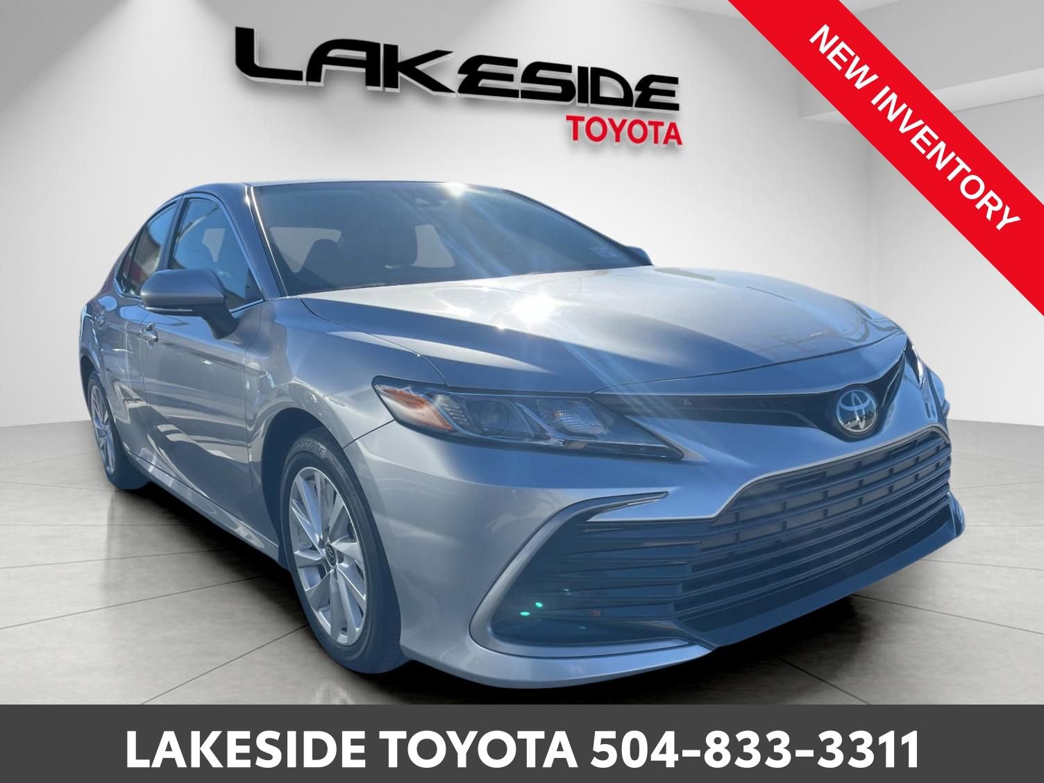 Used 2024 Toyota Camry LE image 7