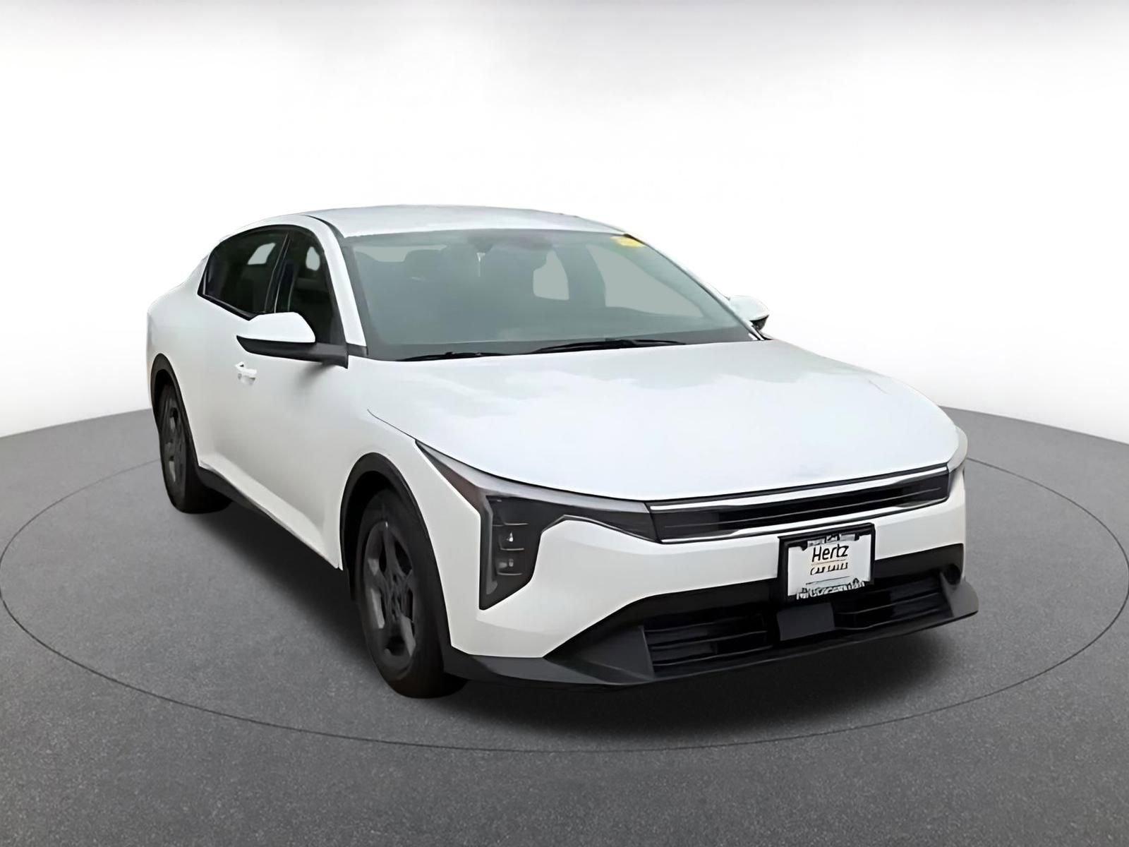 Used 2025 Kia K4 FWD image 3