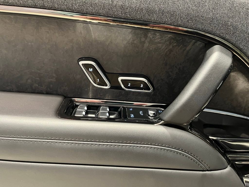 Used 2023 Land Rover Range Rover Sport First Edition image 23