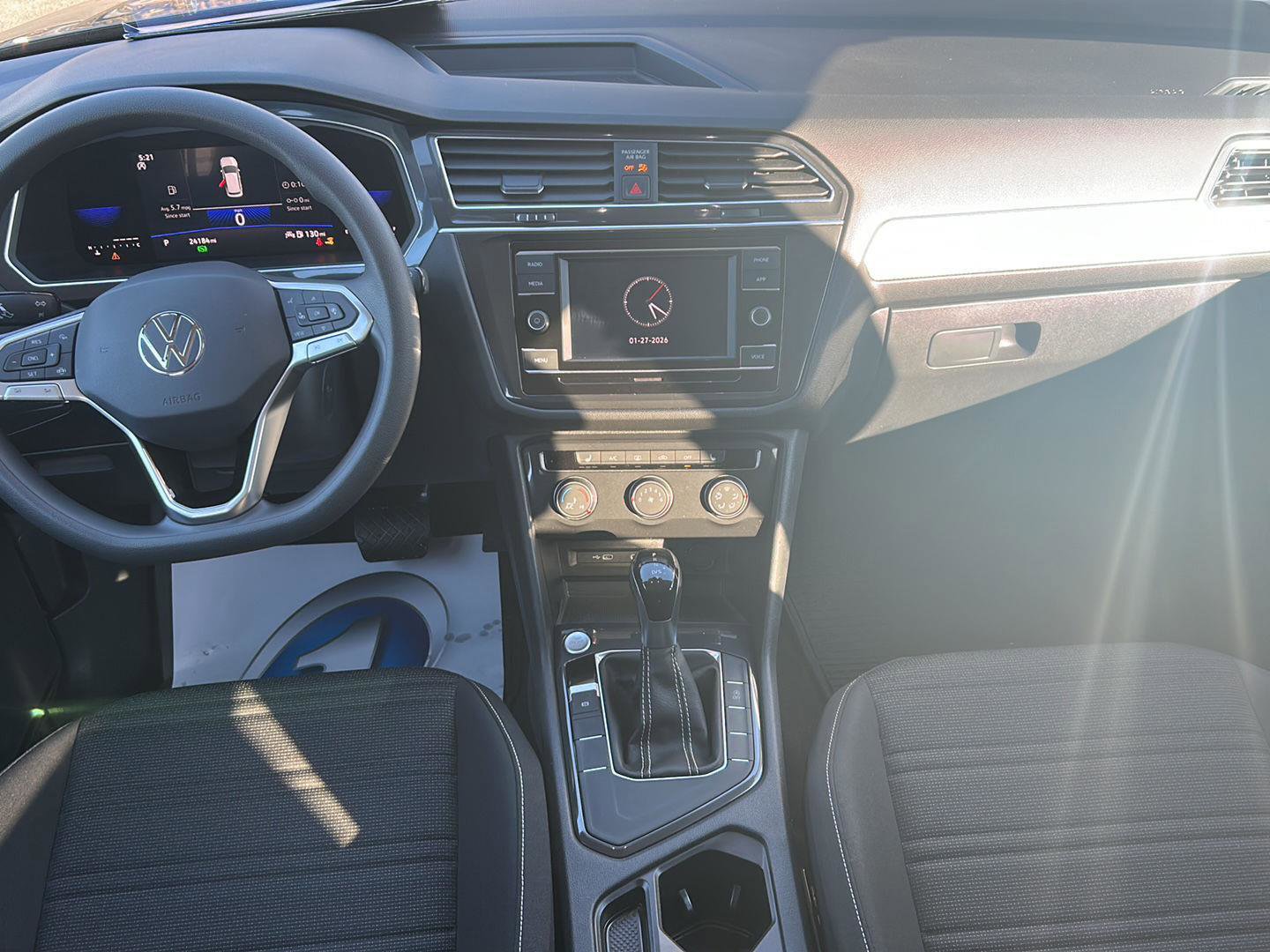 Used 2023 Volkswagen Tiguan S image 22