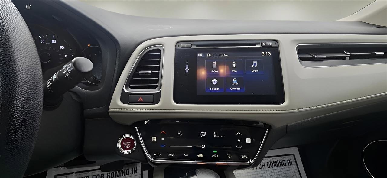 Used 2018 Honda HR-V EX image 16