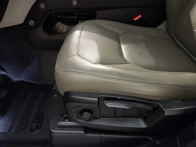 Used 2022 Land Rover Defender 110 S image 25