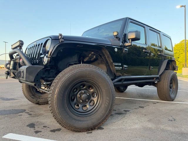 Used 2016 Jeep Wrangler Unlimited Sport w/ Max Tow Package AWD/4WD image 9