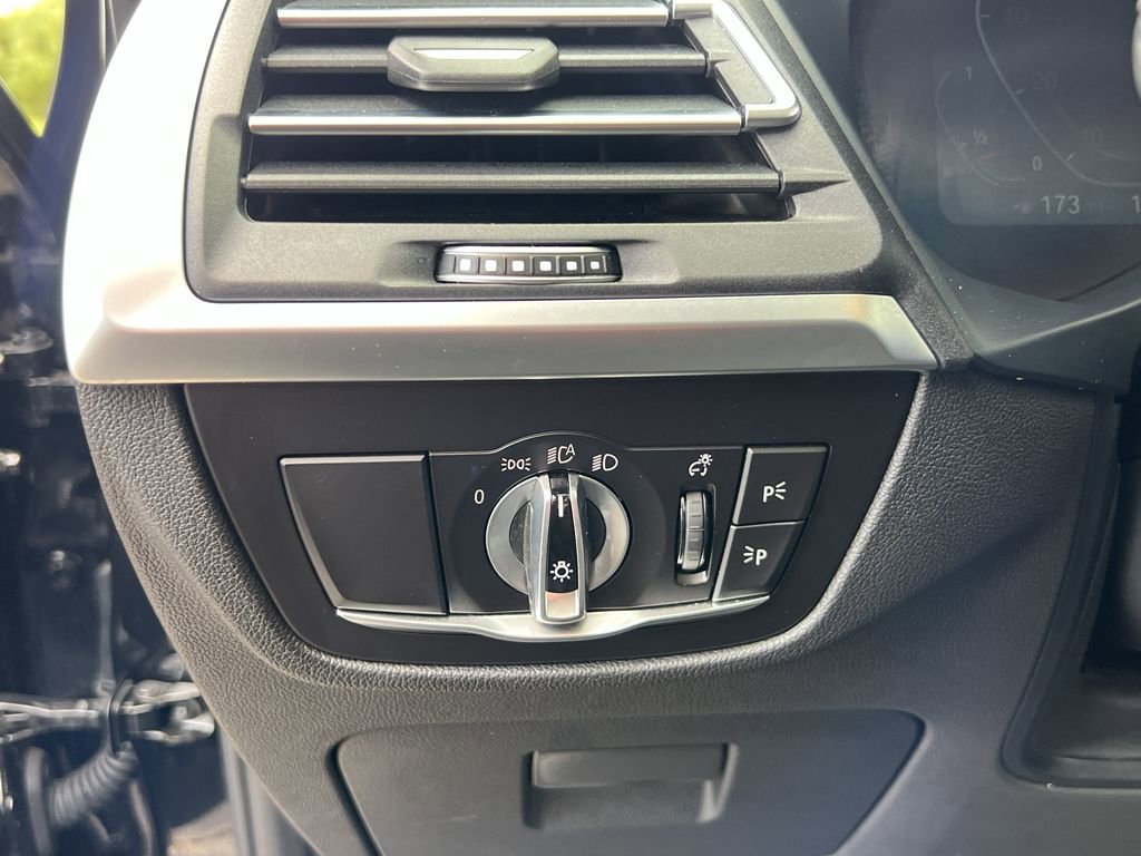 Used 2023 BMW X3 xDrive30i w/ Premium Package image 17