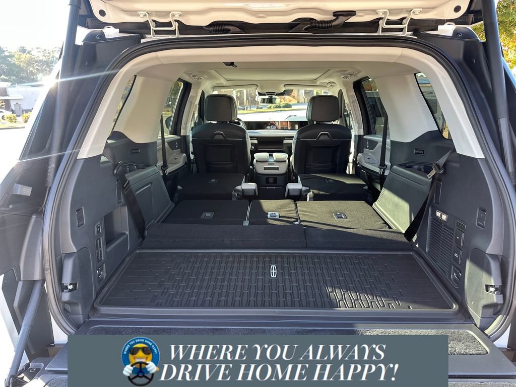 New 2025 Lincoln Navigator Reserve image 28