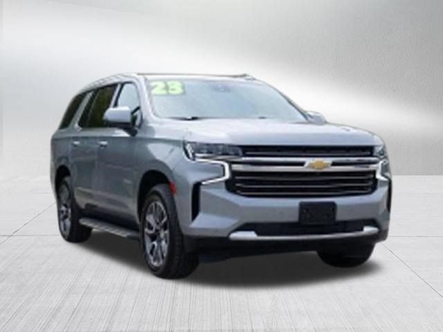 Used 2023 Chevrolet Tahoe LT w/ Luxury Package AWD/4WD image 9