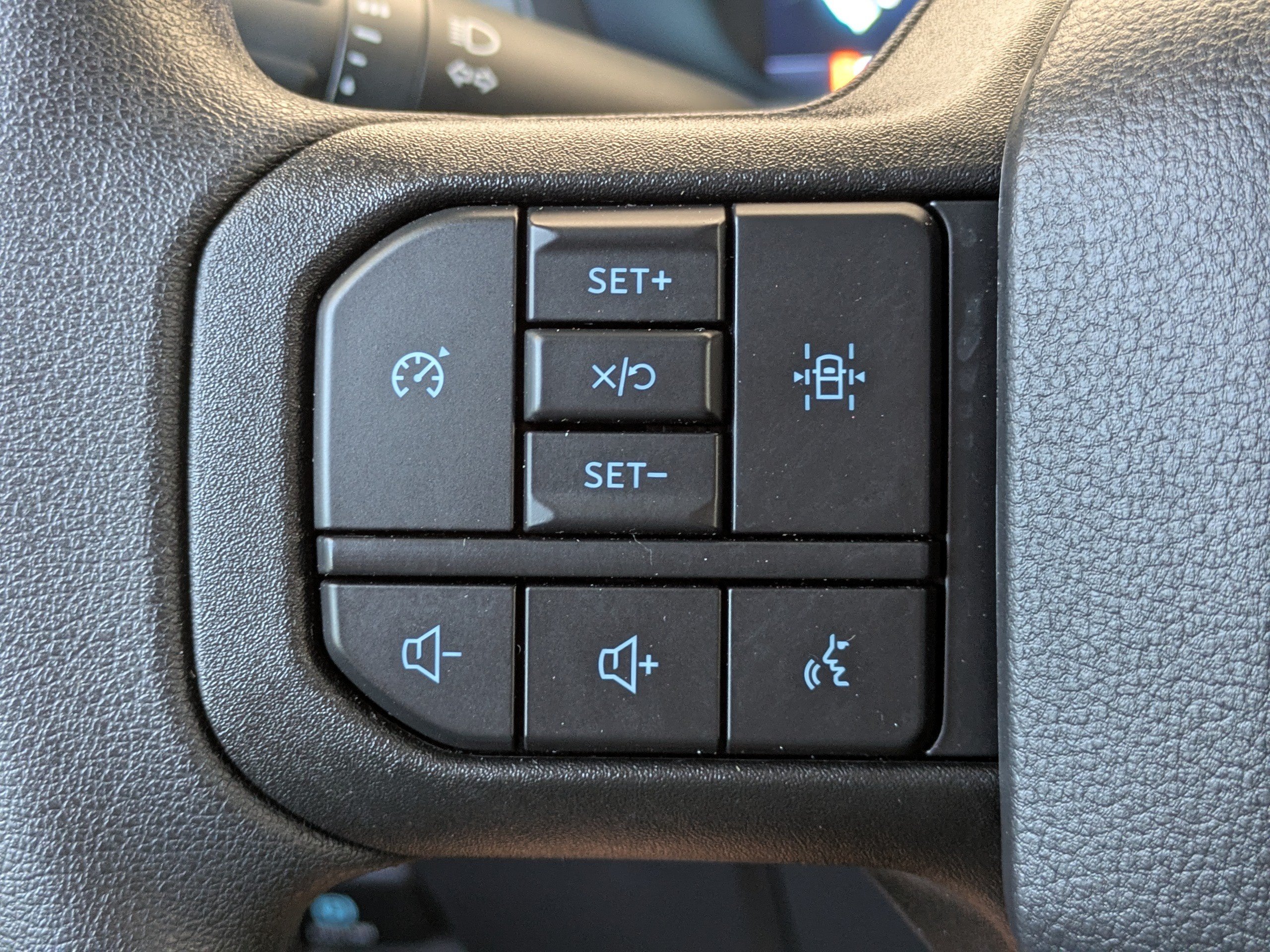 Used 2025 Ford F150 XL AWD/4WD image 27