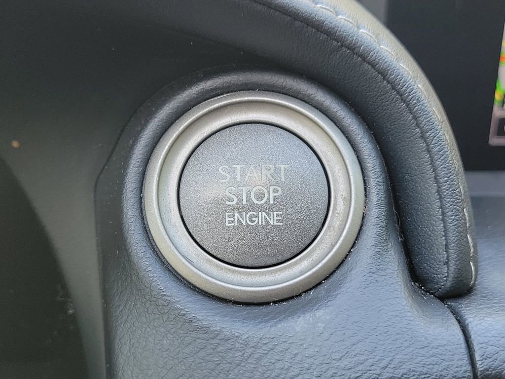 Used 2016 Lexus IS 350 image 32