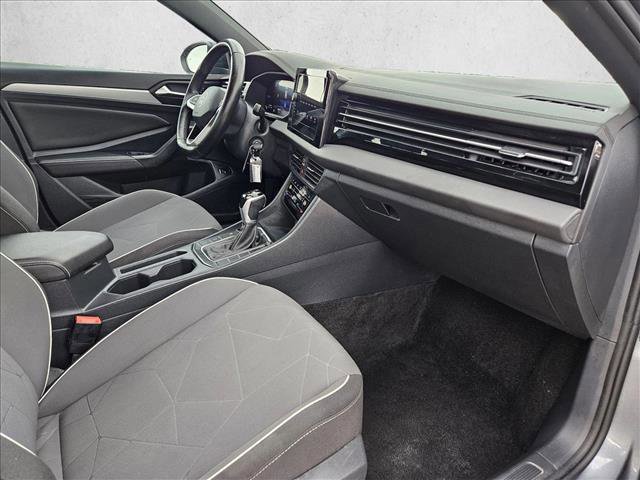 Used 2025 Volkswagen Jetta Sport FWD image 20