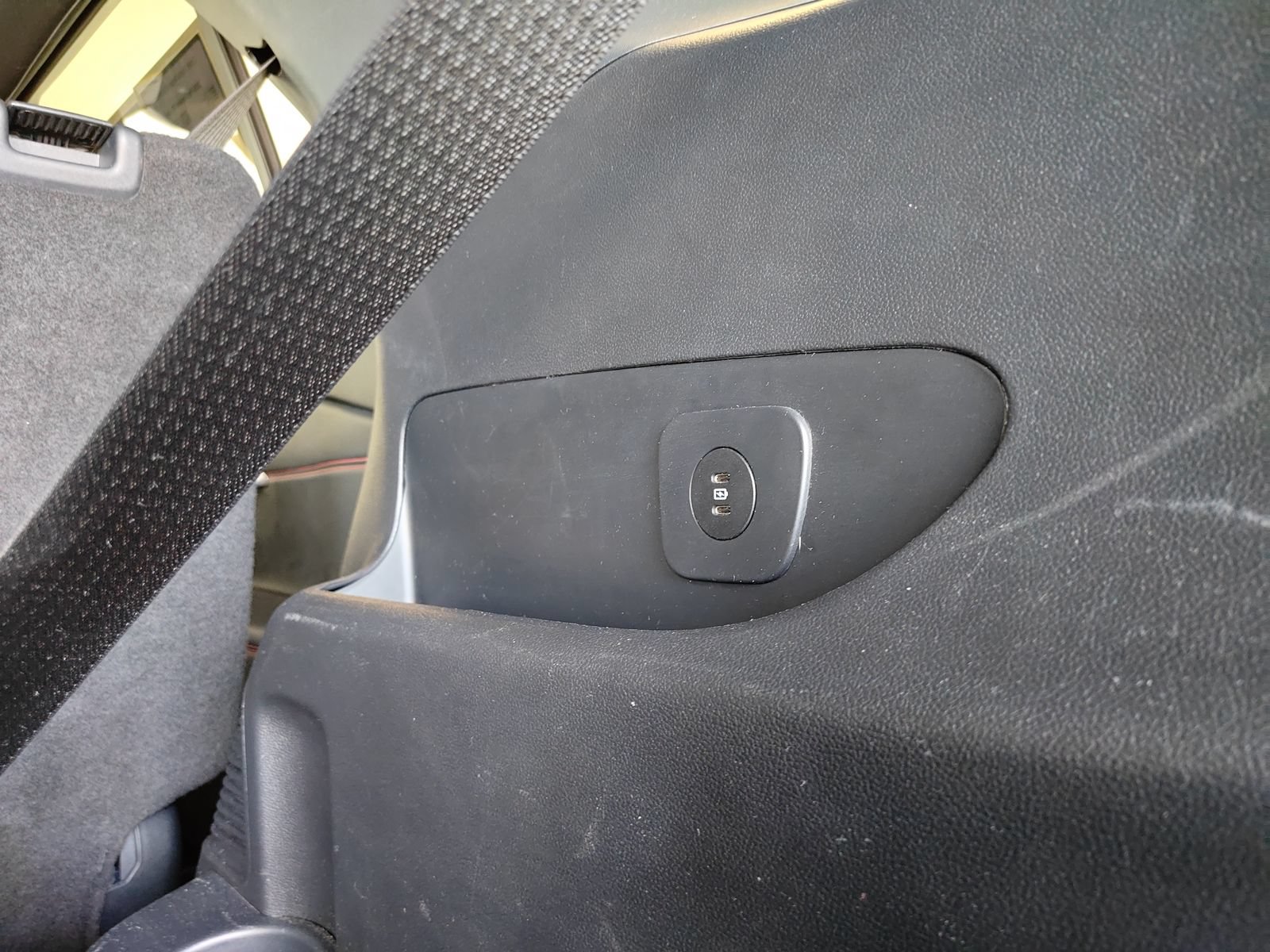 Used 2025 Ford Explorer ST-Line AWD/4WD image 16