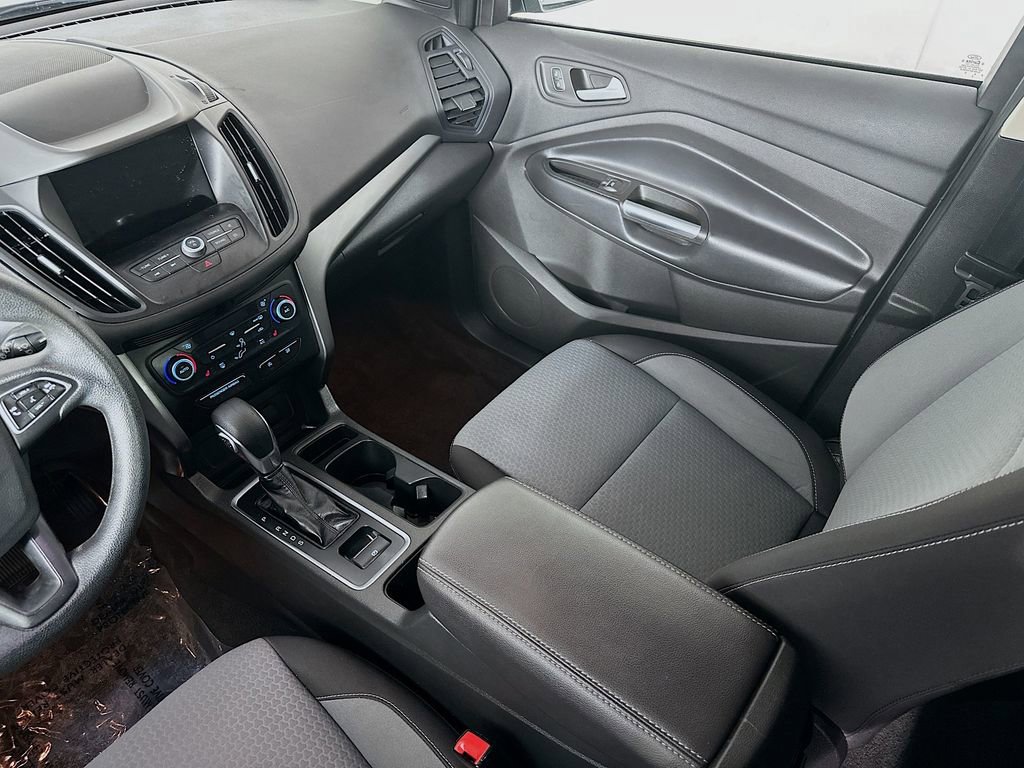 Used 2019 Ford Escape SE FWD image 30