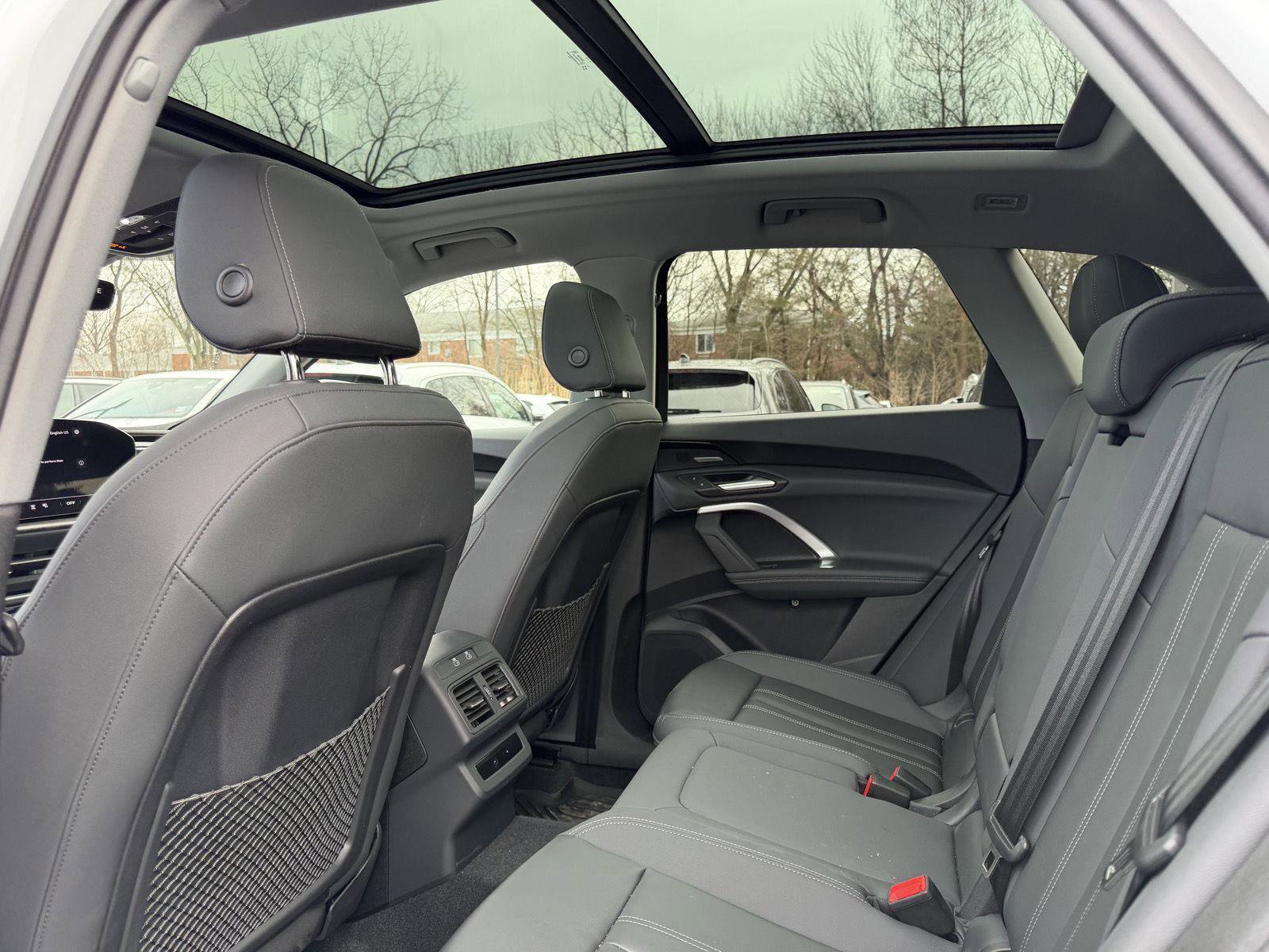 Used 2025 Audi Q5 Premium Plus w/ Premium Plus image 22