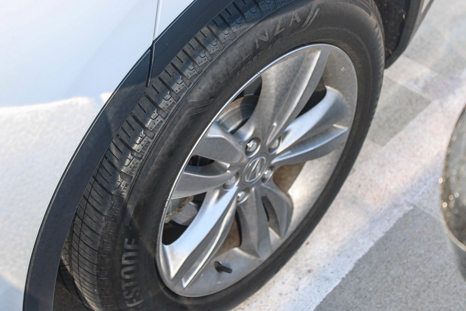 Used 2023 Acura MDX SH-AWD image 10