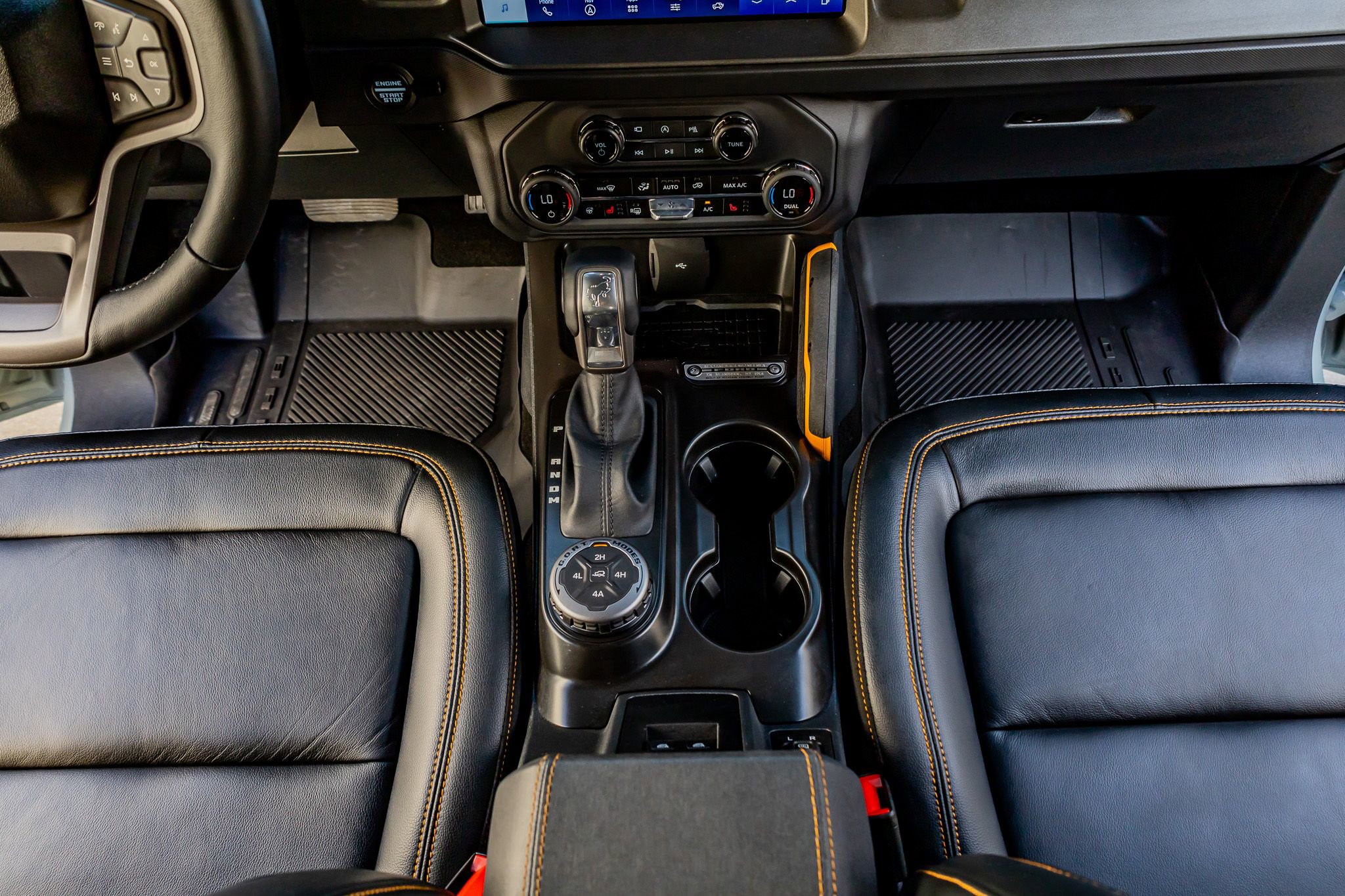 Used 2024 Ford Bronco Badlands image 26