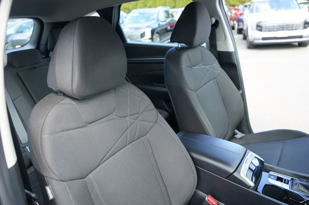 Certified 2023 Hyundai Tucson SE AWD/4WD image 20