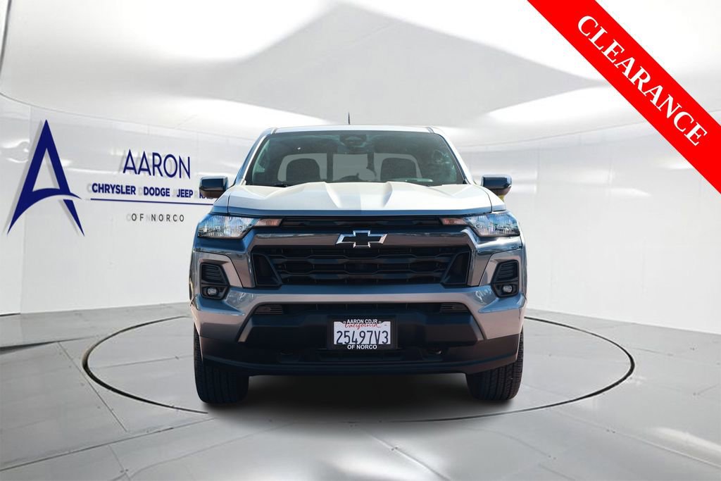 Used 2023 Chevrolet Colorado LT w/ LT Convenience Package II AWD/4WD image 5
