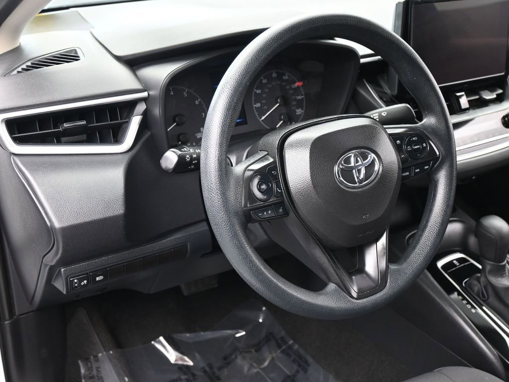 Used 2023 Toyota Corolla LE image 14