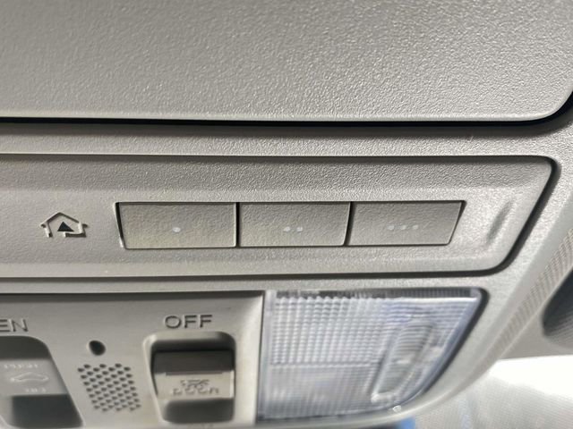 Used 2017 Honda Odyssey Touring image 35