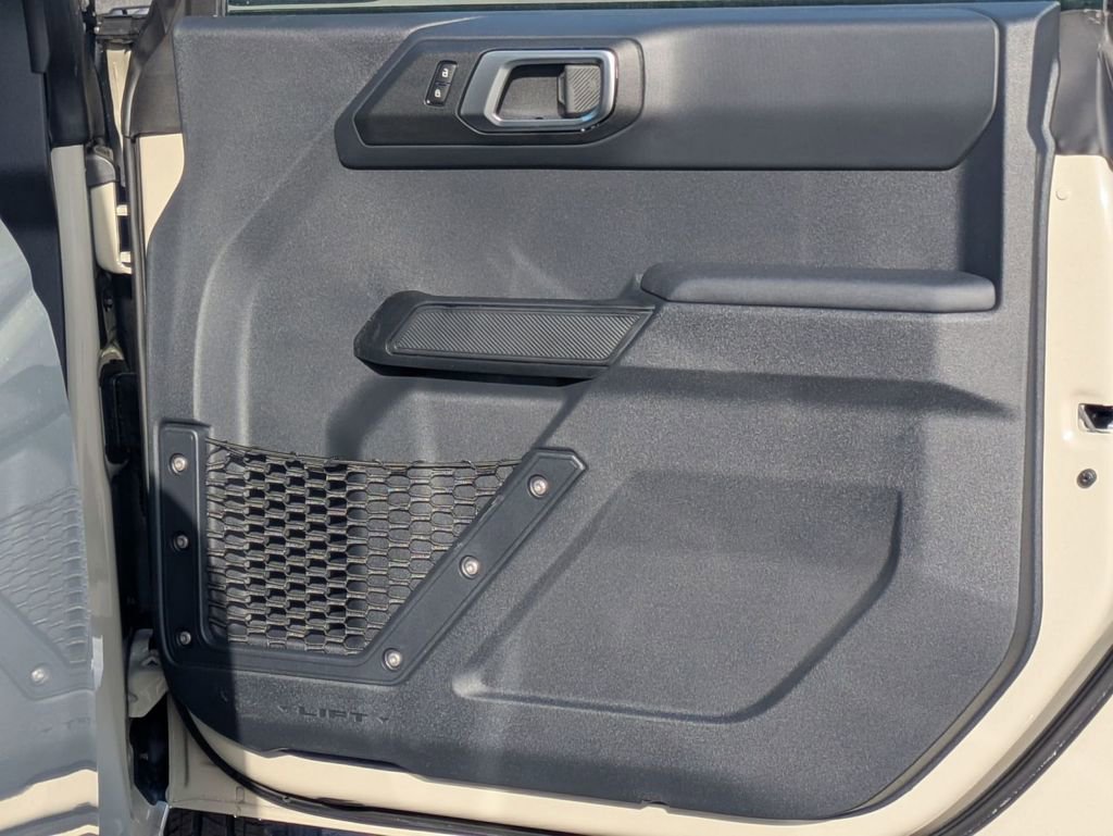 New 2025 Ford Bronco 4-Door image 46