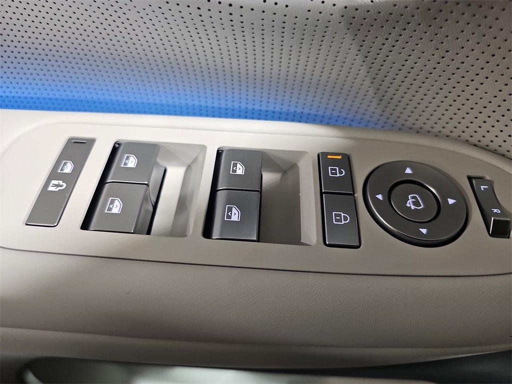 New 2026 Hyundai Ioniq 9 Calligraphy image 29