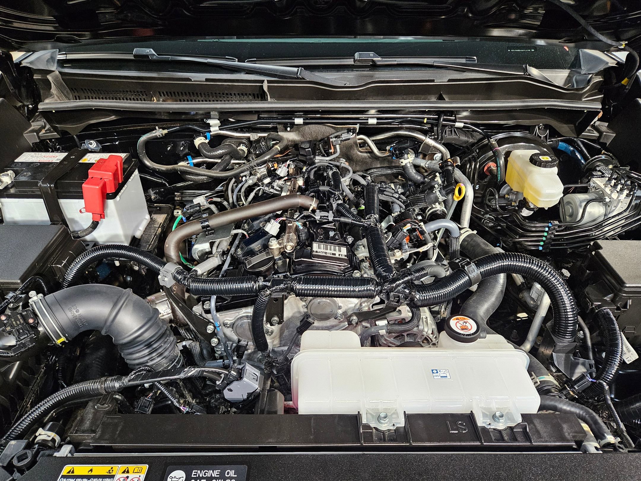 Certified 2025 Toyota 4Runner SR5 AWD/4WD image 19