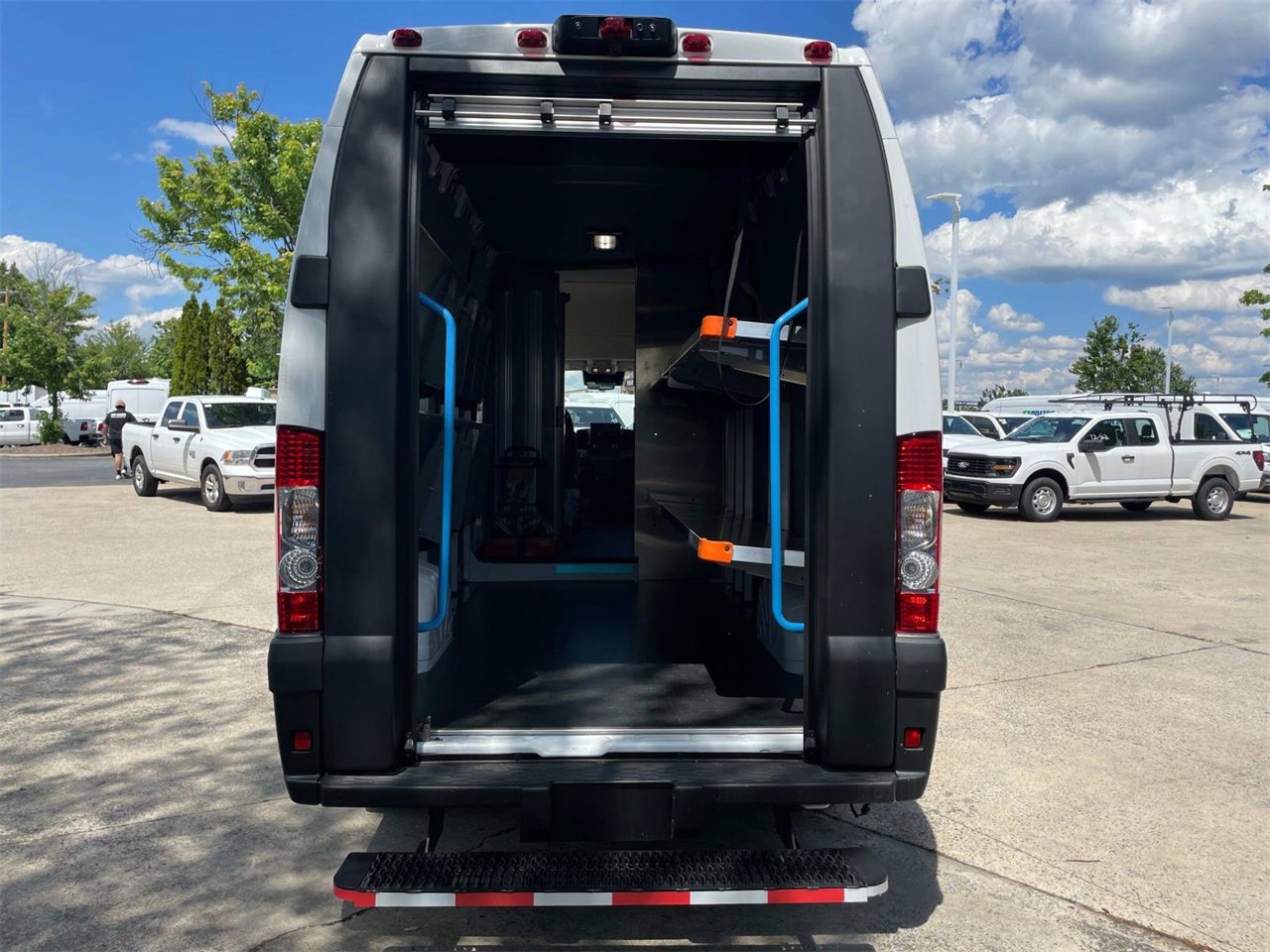 New 2024 RAM ProMaster 3500 w/ Delivery Van Package image 26