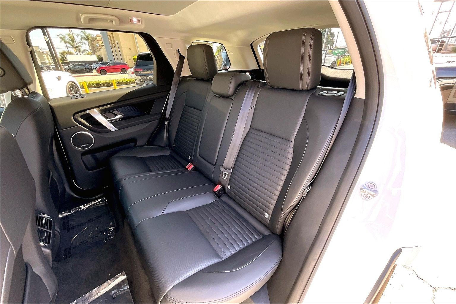 Certified 2025 Land Rover Discovery Sport S AWD/4WD image 20