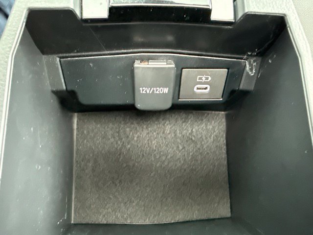 Used 2024 Toyota Corolla Cross XLE w/ Convenience Package AWD/4WD image 34
