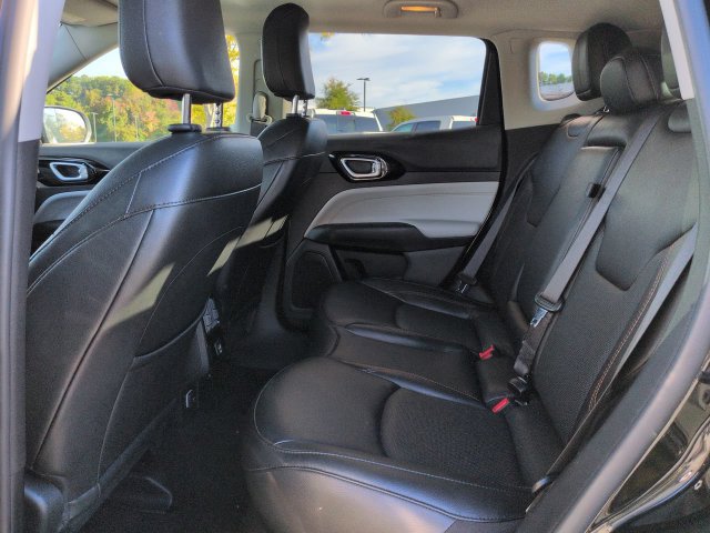 Certified 2022 Jeep Compass Limited AWD/4WD image 13