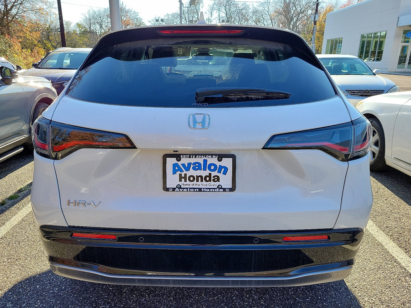 New 2024 Honda HR-V EX-L image 3