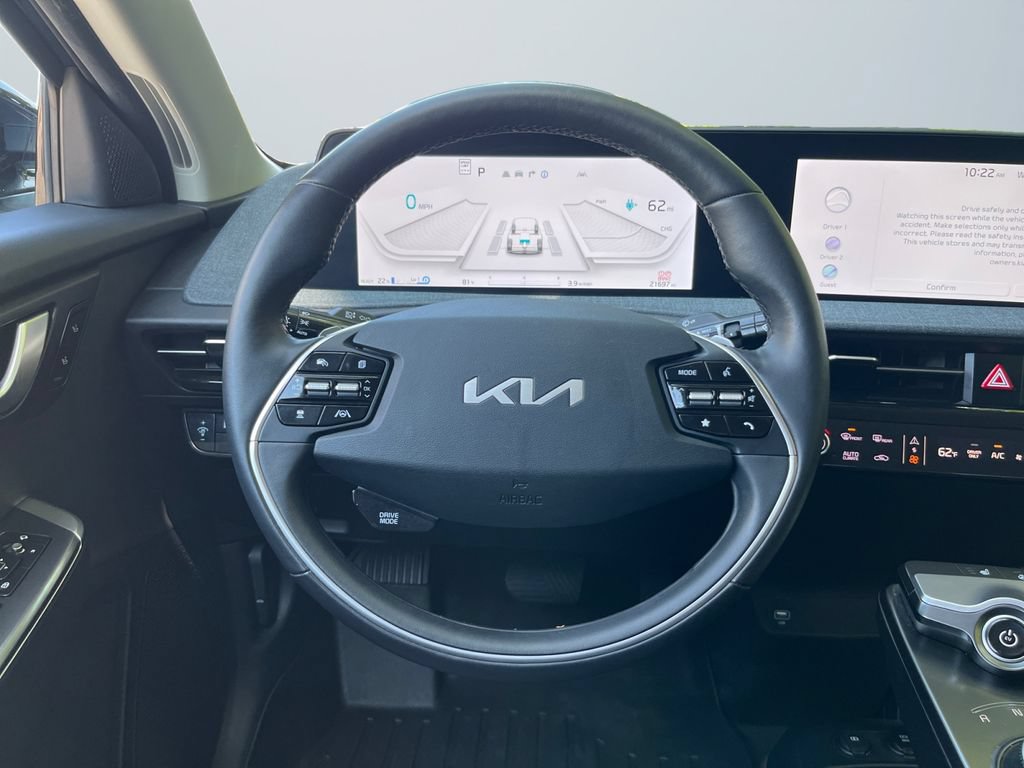 Certified 2024 Kia EV6 Light AWD/4WD image 12