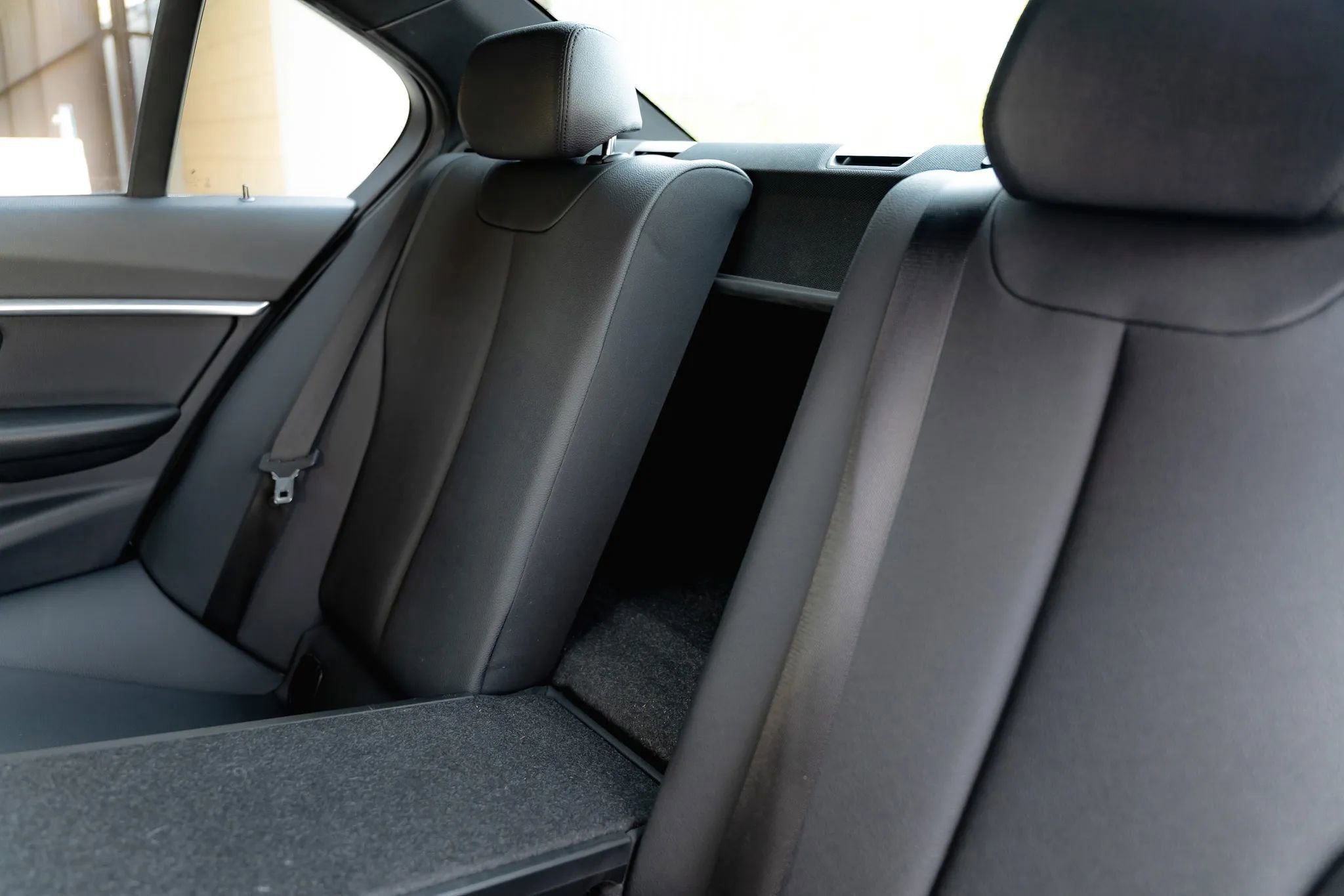 Used 2018 BMW 330e 330e iPerformance Sedan 4D image 73