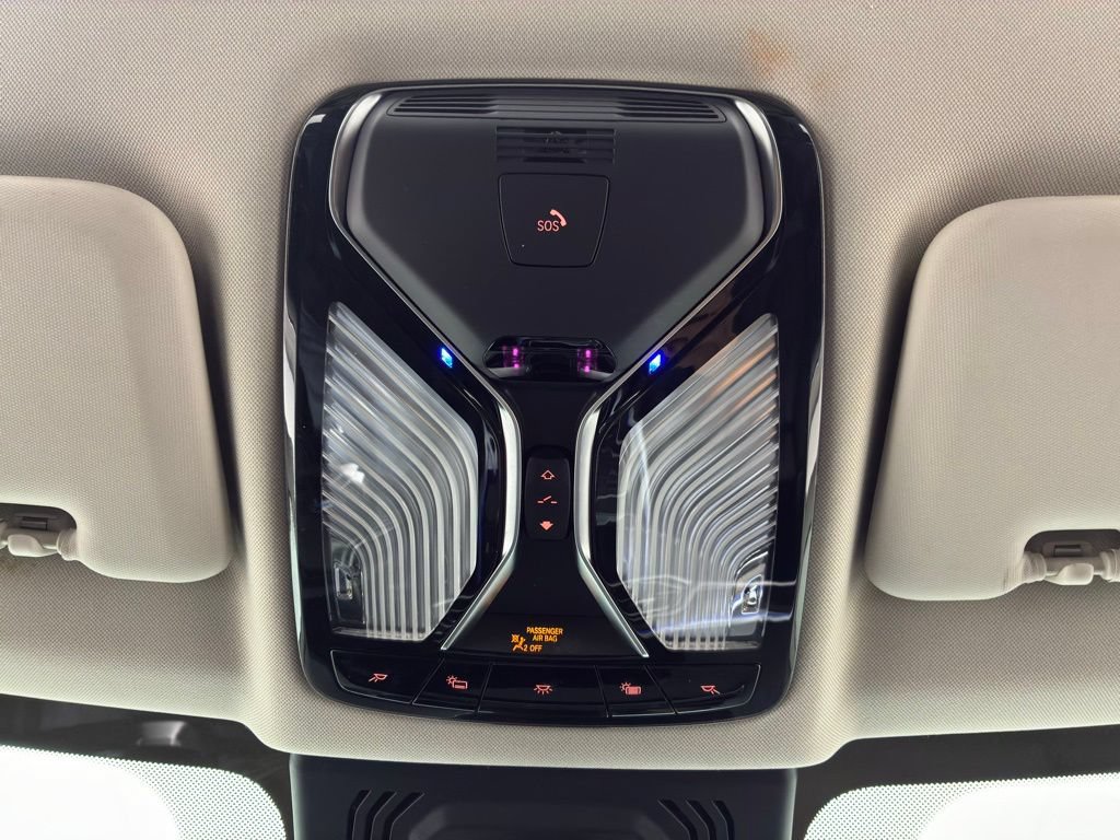 Used 2019 BMW X7 xDrive50i w/ Premium Package AWD/4WD image 43