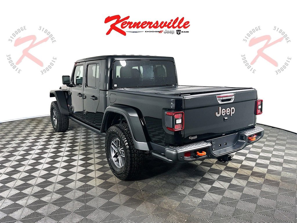 New 2025 Jeep Gladiator Mojave image 5
