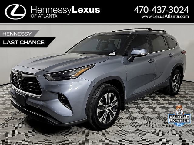 Used 2023 Toyota Highlander XLE AWD/4WD video 1