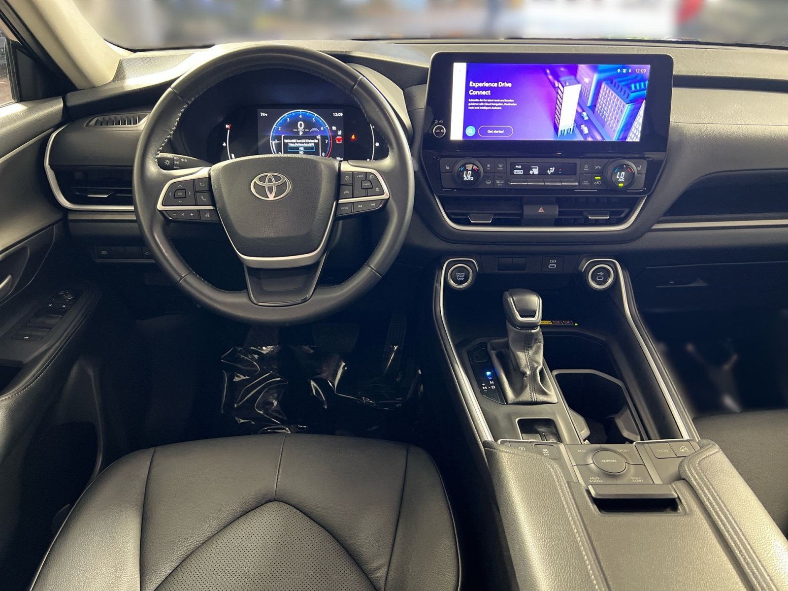 Used 2025 Toyota Grand Highlander AWD image 20