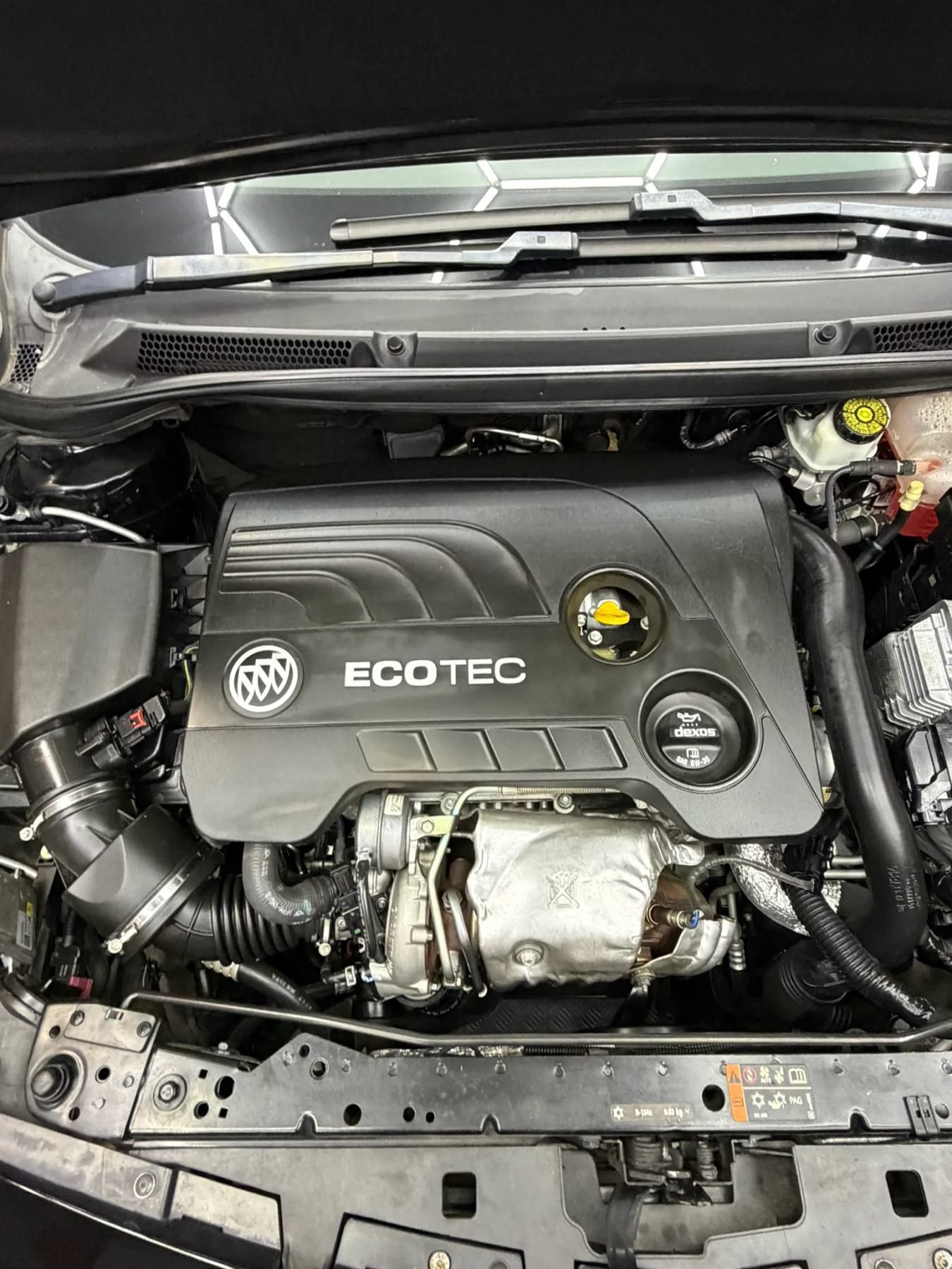 Used 2019 Buick Cascada Premium FWD image 31
