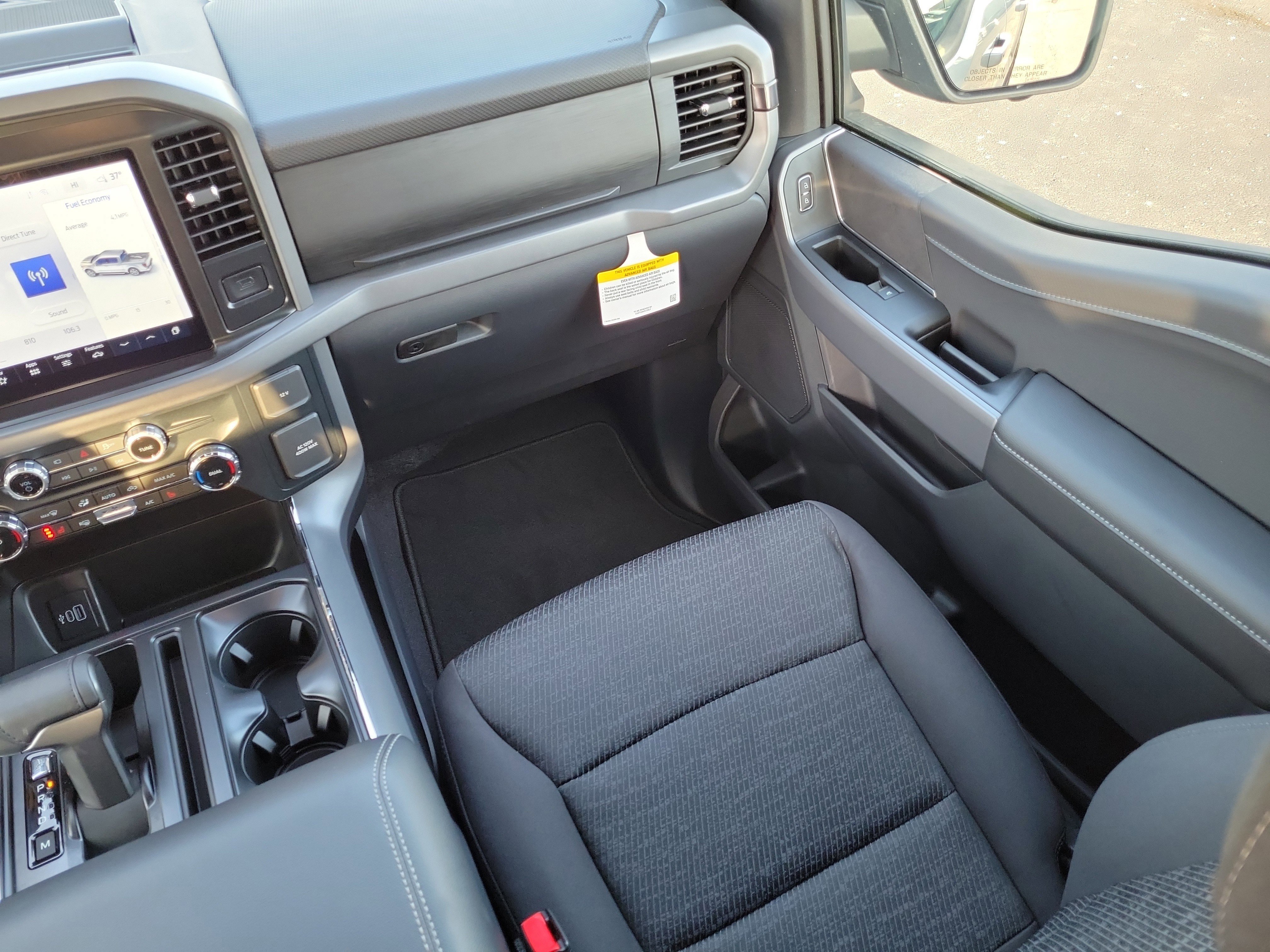 New 2026 Ford F150 XLT w/ Equipment Group 302A MID image 15