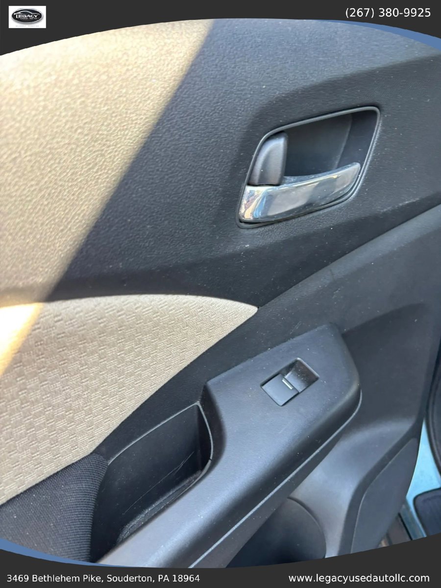 Used 2015 Honda CR-V EX image 30