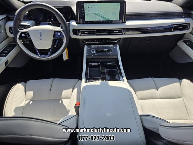 New 2026 Lincoln Aviator Black Label w/ Black Label Special Edition AWD/4WD image 12