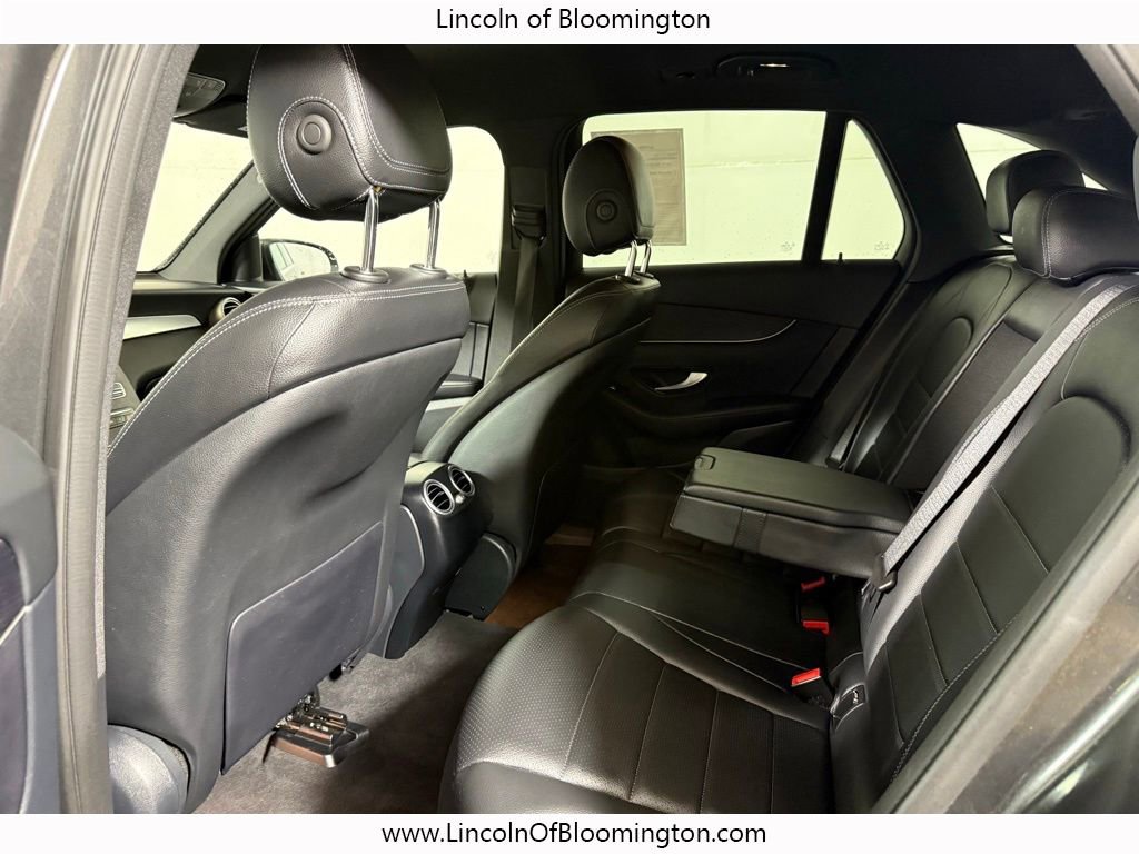 Used 2022 Mercedes-Benz GLC 300 GLC 300 image 46