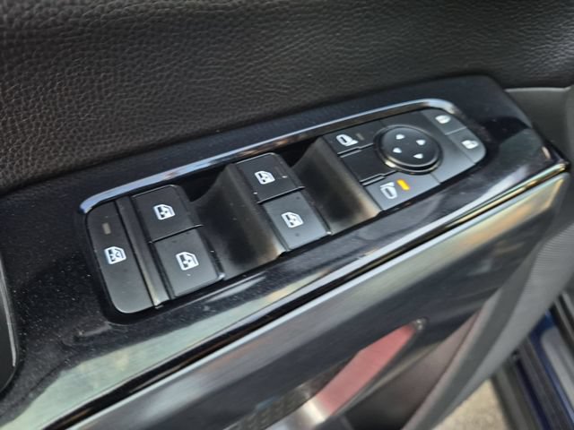 Used 2023 Nissan Pathfinder SL FWD image 13