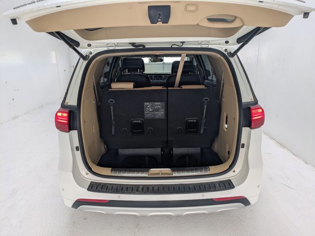 Used 2016 Kia Sedona SX Limited image 6