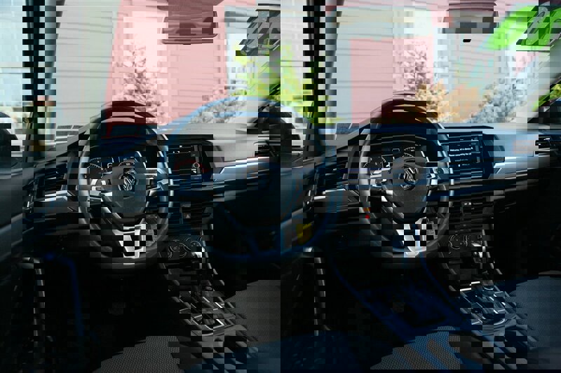 Used 2020 Volkswagen Jetta S w/ Driver Assistance Package image 11