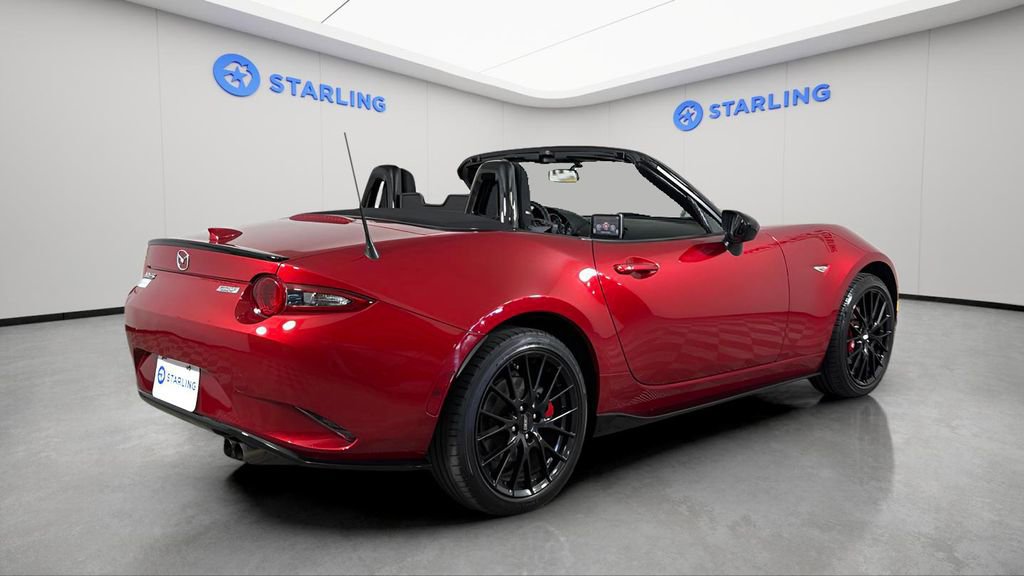Used 2016 MAZDA MX-5 Miata Club w/ Brembo/BBS Package RWD image 9