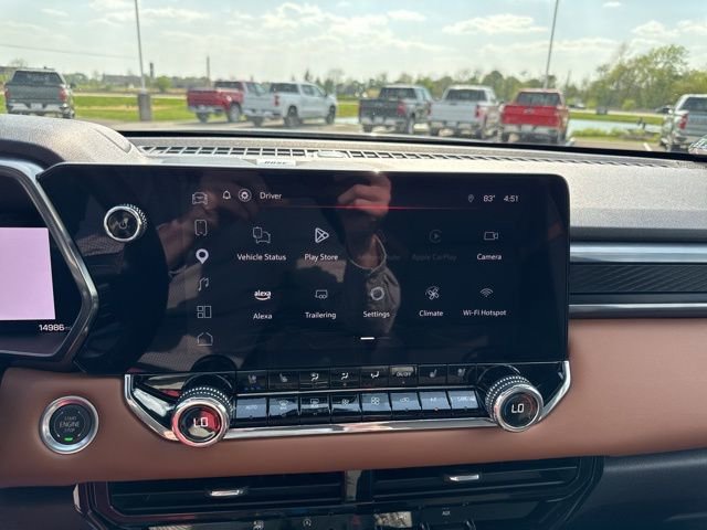 Used 2025 GMC Canyon AT4 w/ Technology Plus Package AWD/4WD image 26