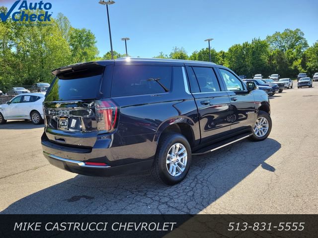 Used 2025 Chevrolet Suburban LT AWD/4WD image 5