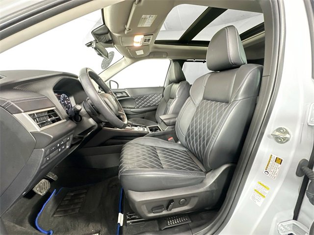 Used 2023 Mitsubishi Outlander SEL image 4