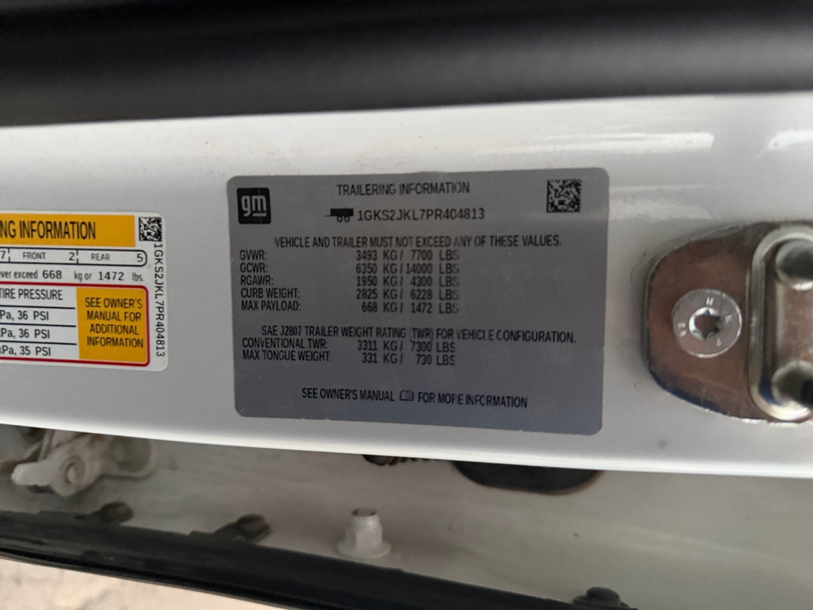 Used 2023 GMC Yukon XL Denali AWD/4WD image 34