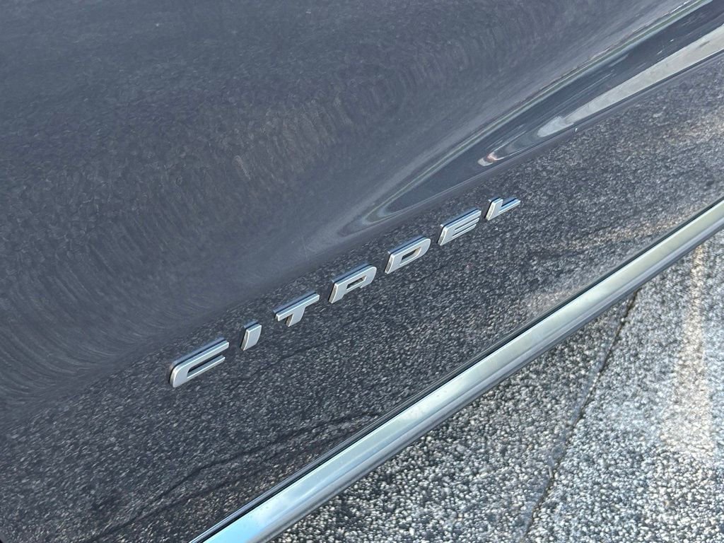 Certified 2021 Dodge Durango Citadel w/ Premium Entertainment Group image 31